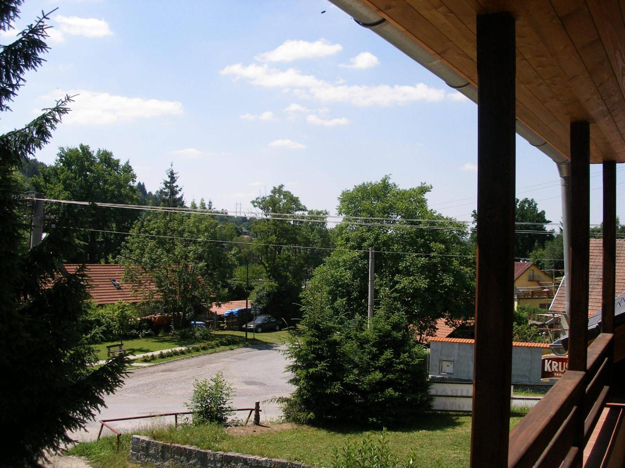 Hotel U Certa Čerčany Zewnętrze zdjęcie